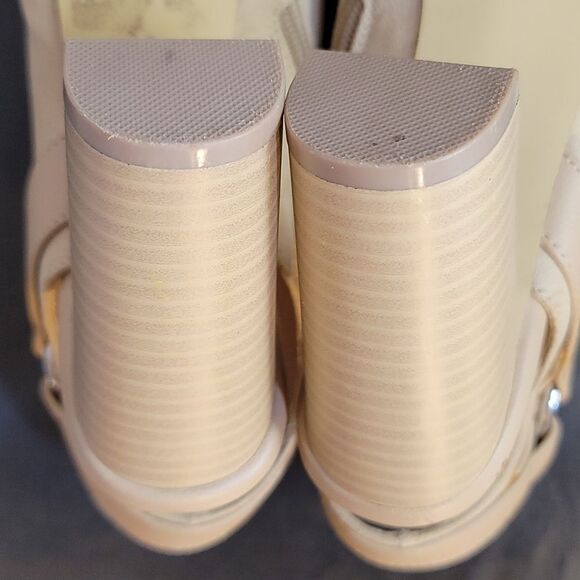 BRAND NEW PENNY LOVES KENNY WOMENS ANKLE STRAP ZIP CLOSURE OPEN TOE BOOTIE - Picture 11 of 13